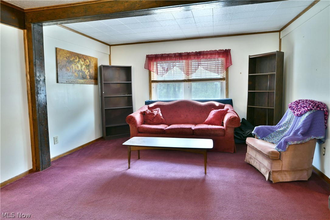 4995 Parkman Road NW Warren OH 44481