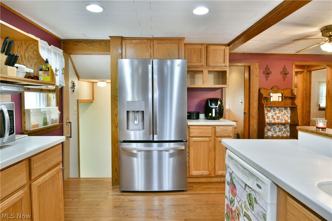 4995 Parkman Road NW Warren OH 44481