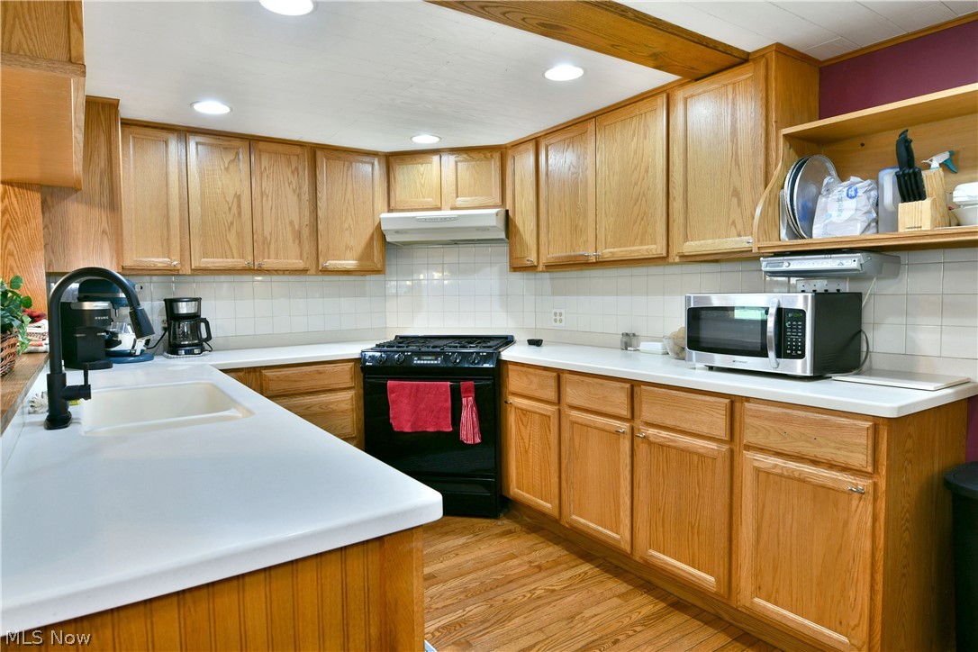 4995 Parkman Road NW Warren OH 44481