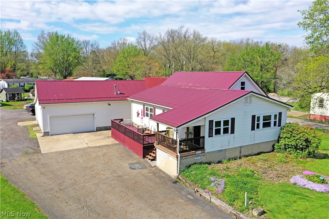 4995 Parkman Road NW Warren OH 44481