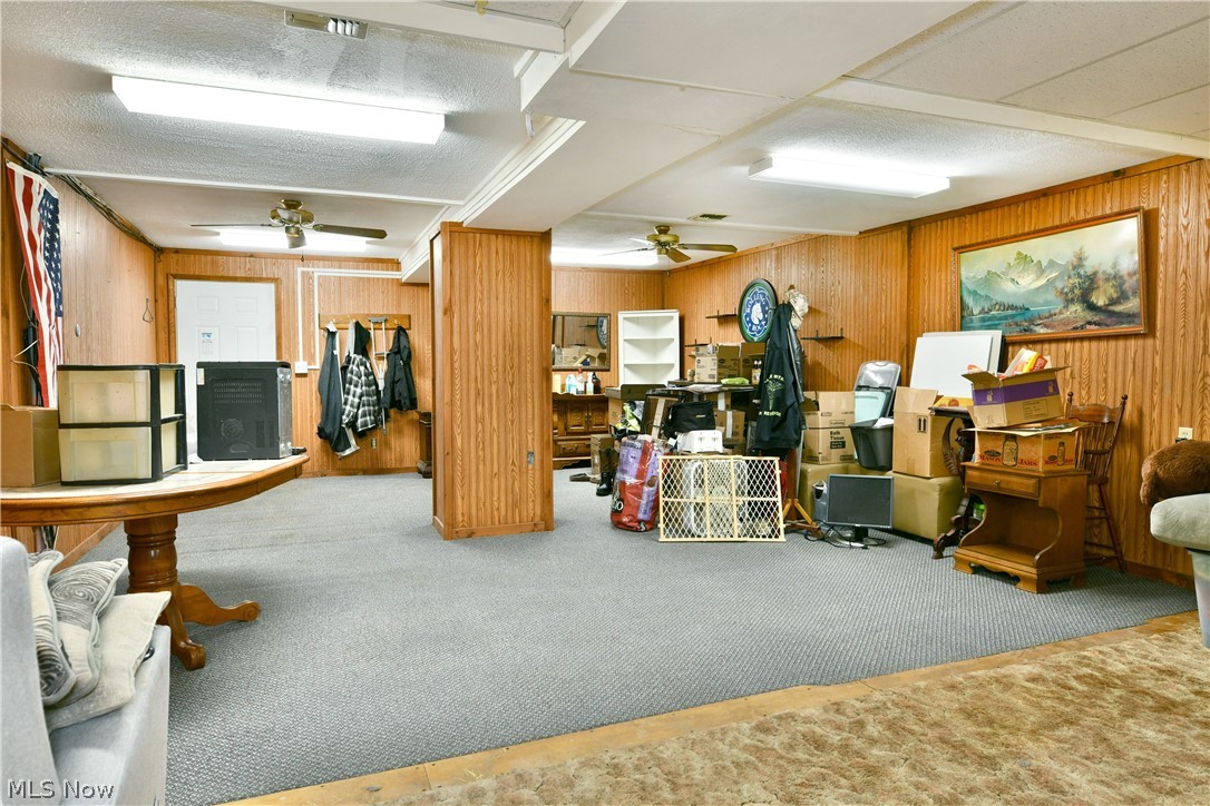 4995 Parkman Road NW Warren OH 44481