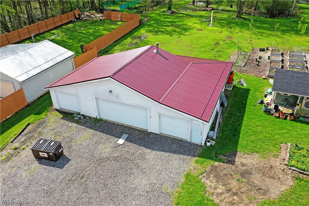4995 Parkman Road NW Warren OH 44481