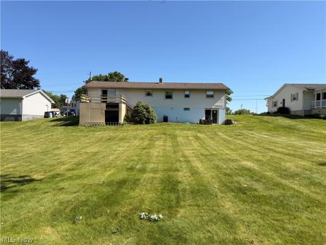 5236 Oakcliff Street SW Canton OH 44706