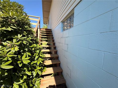 5236 Oakcliff Street SW Canton OH 44706