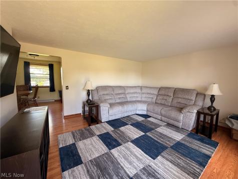 5236 Oakcliff Street SW Canton OH 44706