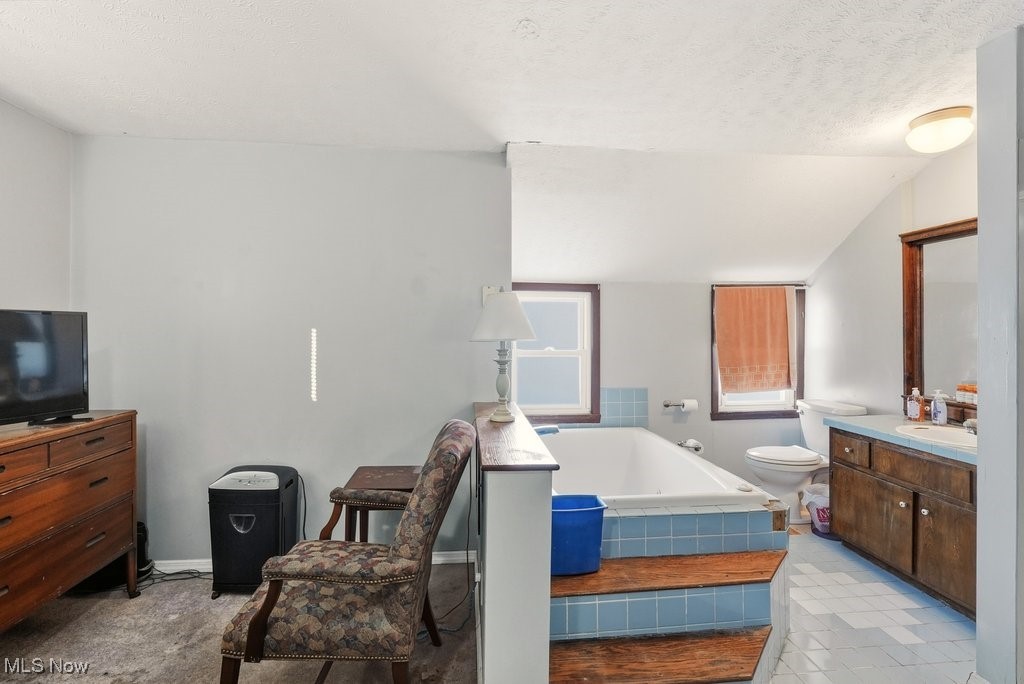 661 Mill Road Ravenna OH 44266