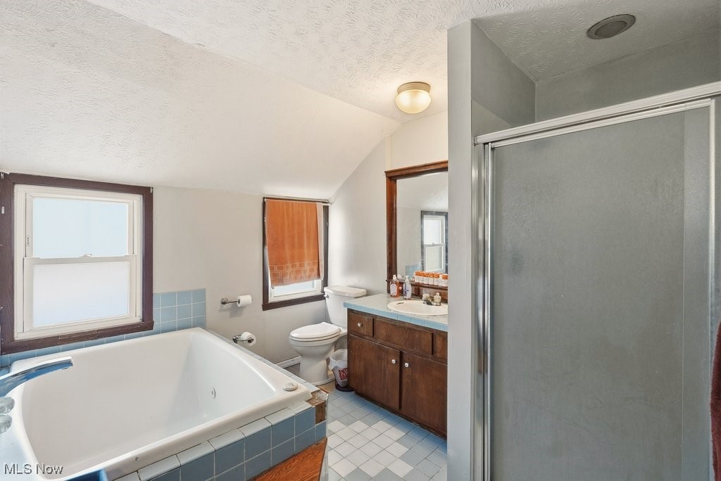 661 Mill Road Ravenna OH 44266