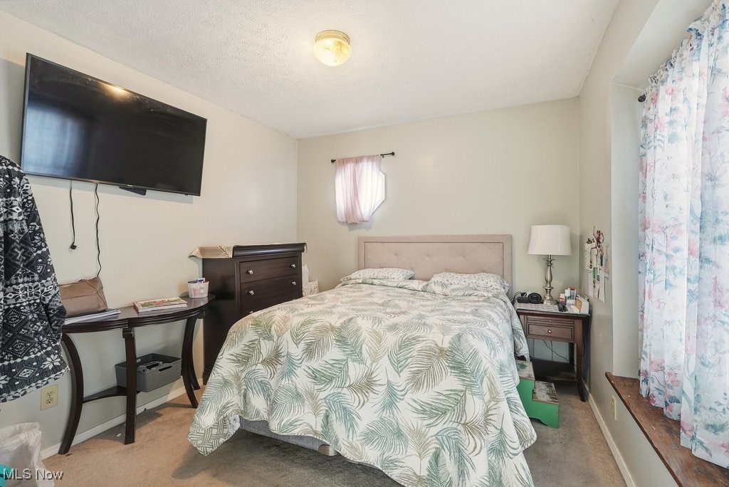 661 Mill Road Ravenna OH 44266