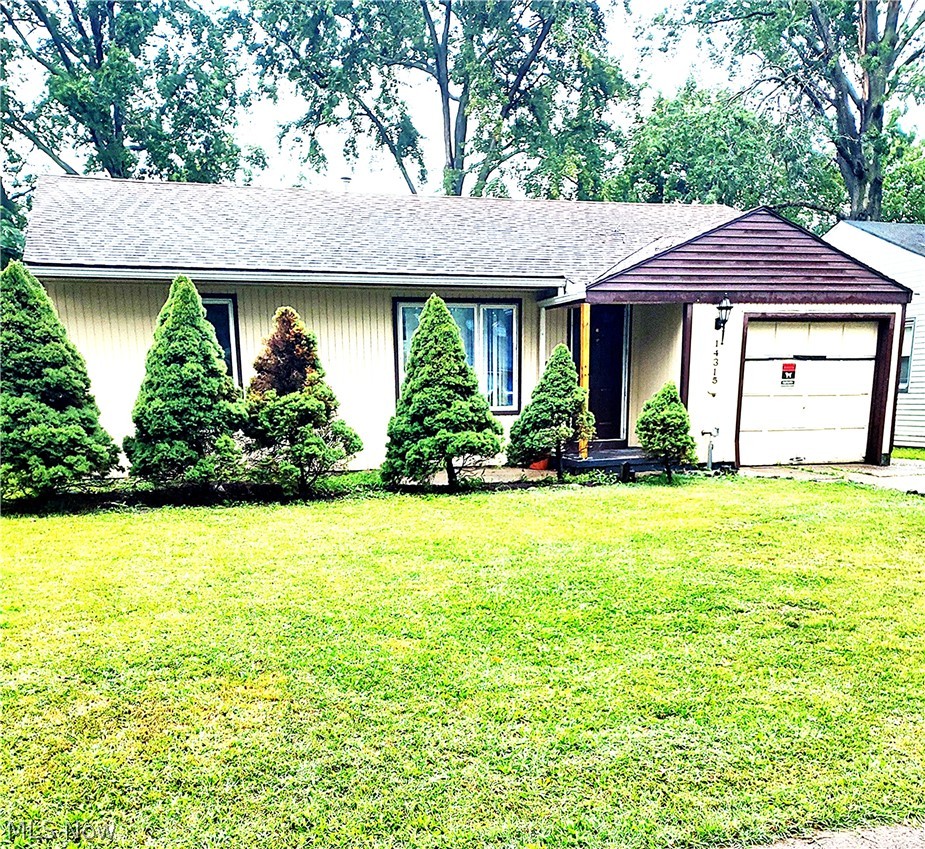 14315 Viola Avenue Cleveland OH 44111
