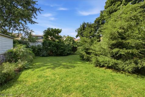 2915 Tampa Avenue Cleveland OH 44109