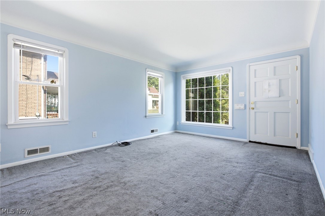 2915 Tampa Avenue Cleveland OH 44109