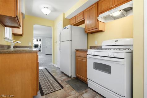 2915 Tampa Avenue Cleveland OH 44109
