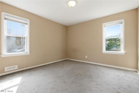 2915 Tampa Avenue Cleveland OH 44109