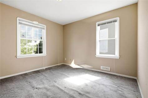 2915 Tampa Avenue Cleveland OH 44109
