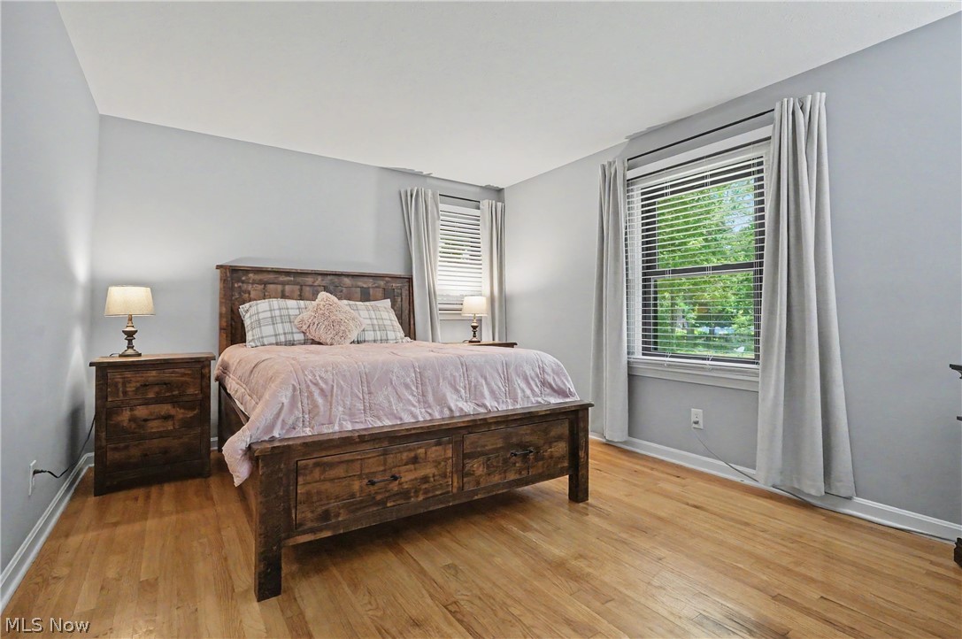 379 Nob Hill Drive Akron OH 44303
