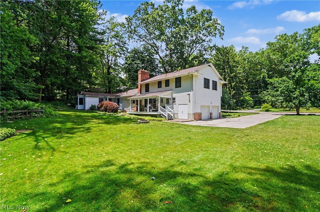 379 Nob Hill Drive Akron OH 44303