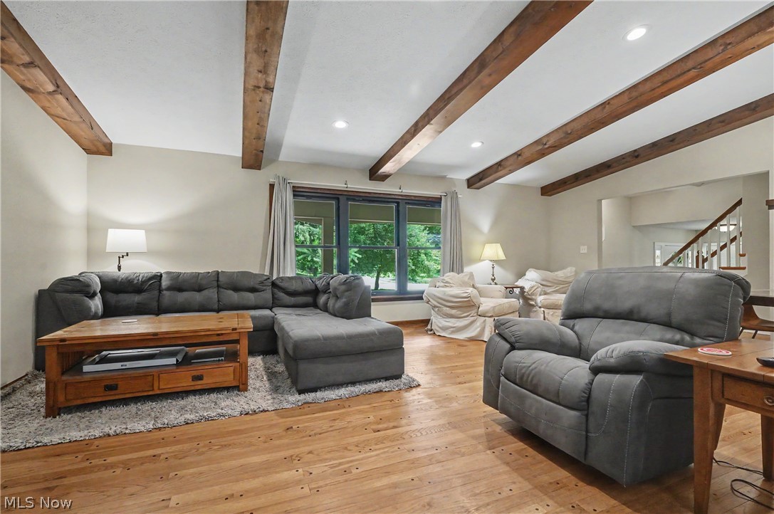 379 Nob Hill Drive Akron OH 44303