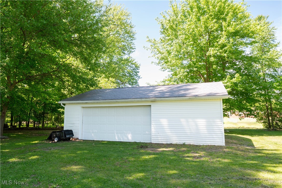 6331 Chapel Road Madison OH 44057