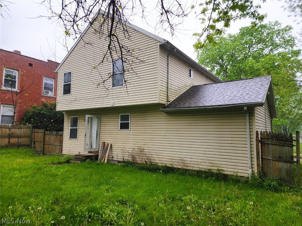 781 Amherst Street Akron OH 44311