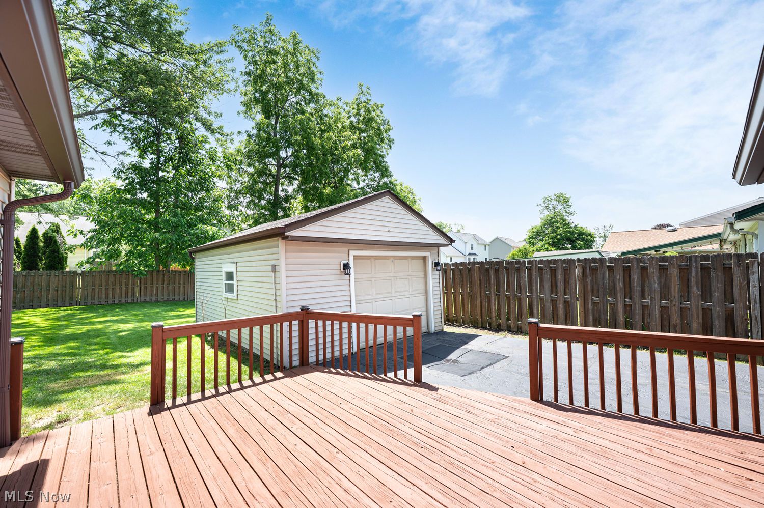 33072 Edward Avenue Eastlake OH 44095