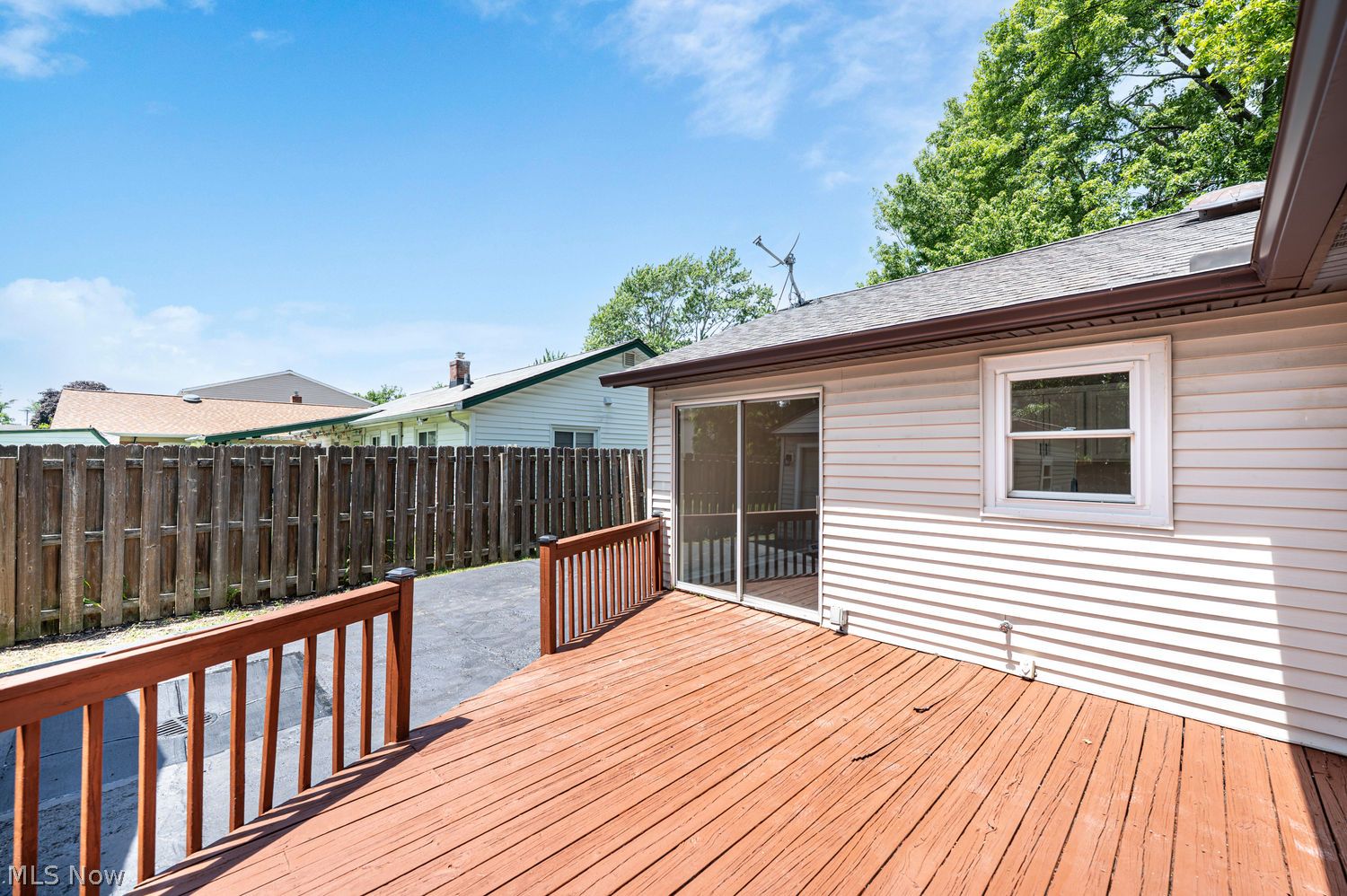 33072 Edward Avenue Eastlake OH 44095