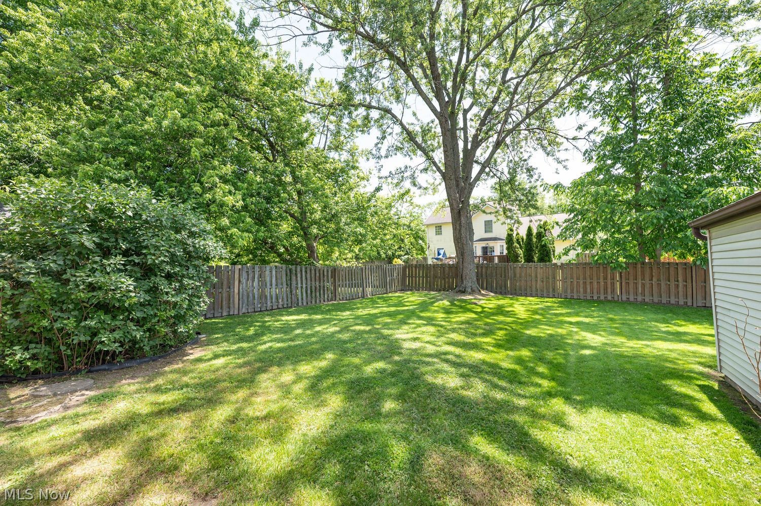 33072 Edward Avenue Eastlake OH 44095
