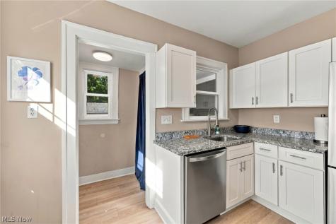 3321 Beechwood Avenue Cleveland Heights OH 44118