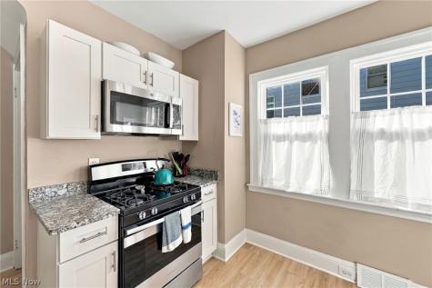 3321 Beechwood Avenue Cleveland Heights OH 44118