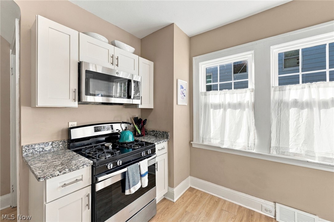 3321 Beechwood Avenue Cleveland Heights OH 44118