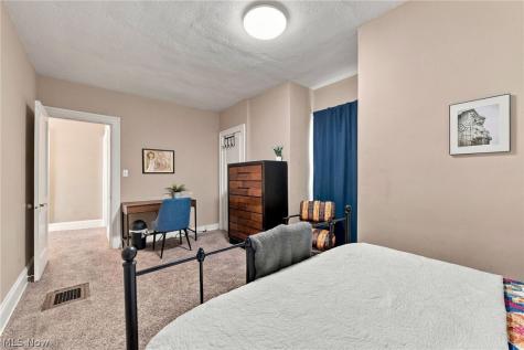 3321 Beechwood Avenue Cleveland Heights OH 44118