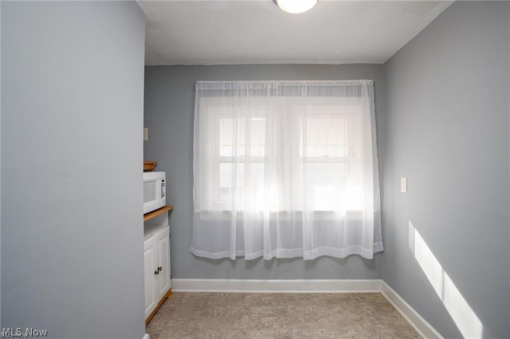 41 E Rosewood Avenue Akron OH 44301