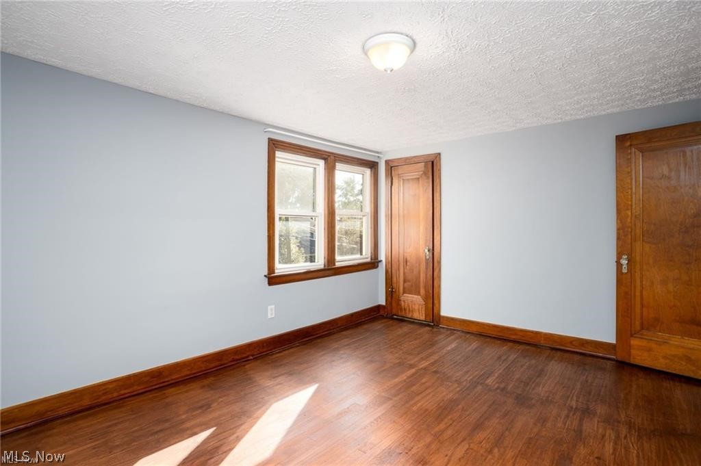 41 E Rosewood Avenue Akron OH 44301