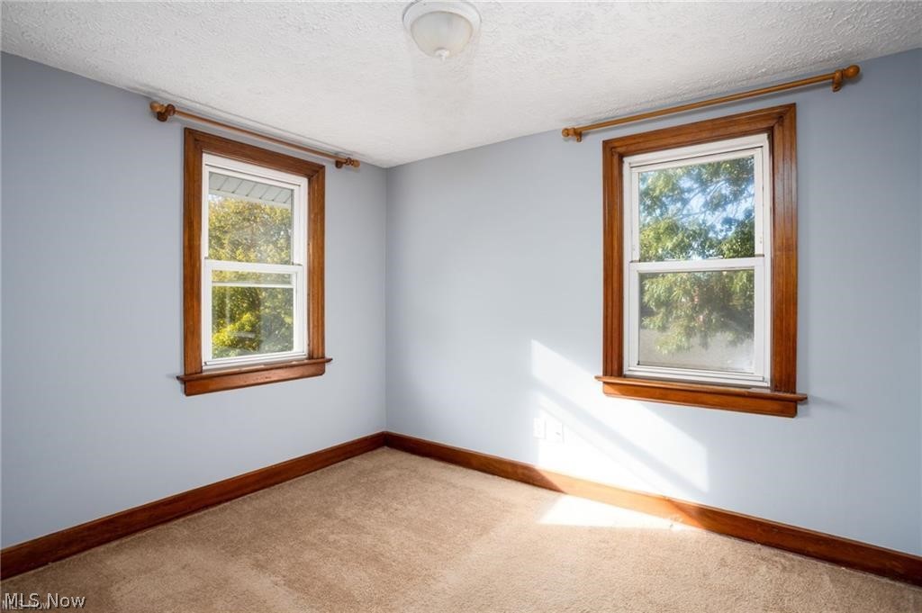 41 E Rosewood Avenue Akron OH 44301