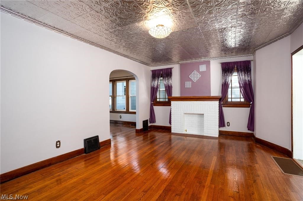 41 E Rosewood Avenue Akron OH 44301