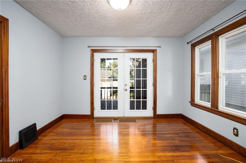 41 E Rosewood Avenue Akron OH 44301
