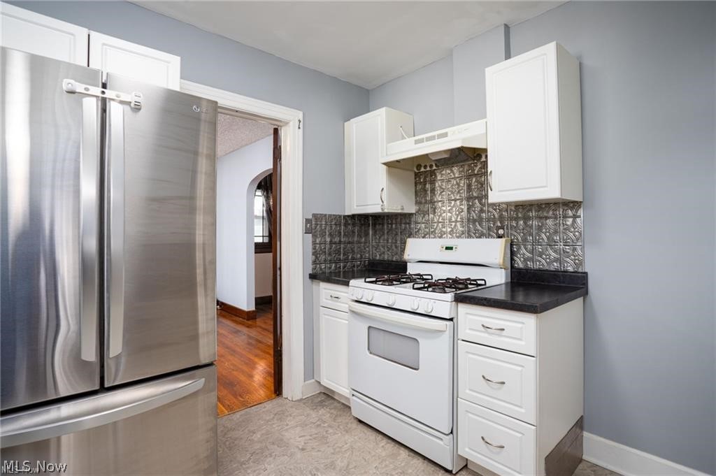 41 E Rosewood Avenue Akron OH 44301