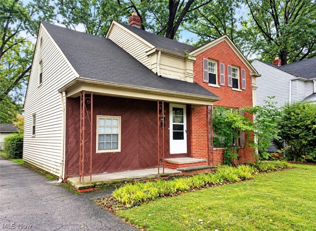 19317 Wickfield Avenue Warrensville Heights OH 44122
