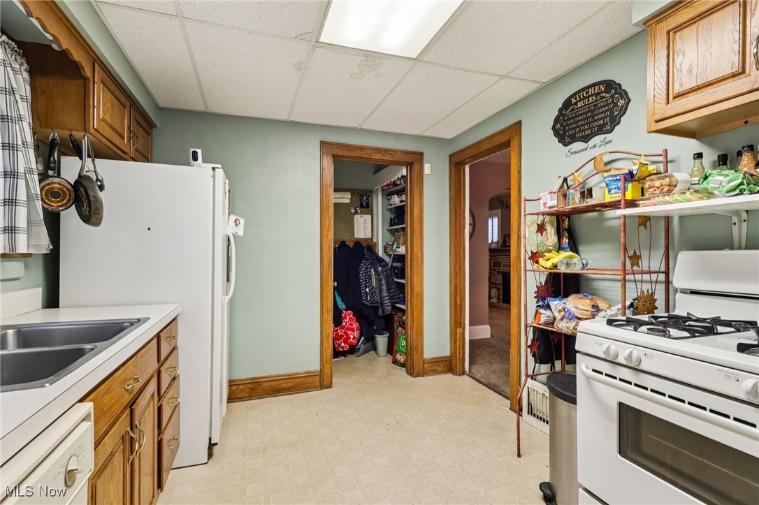 1281 Neptune Avenue Akron OH 44301