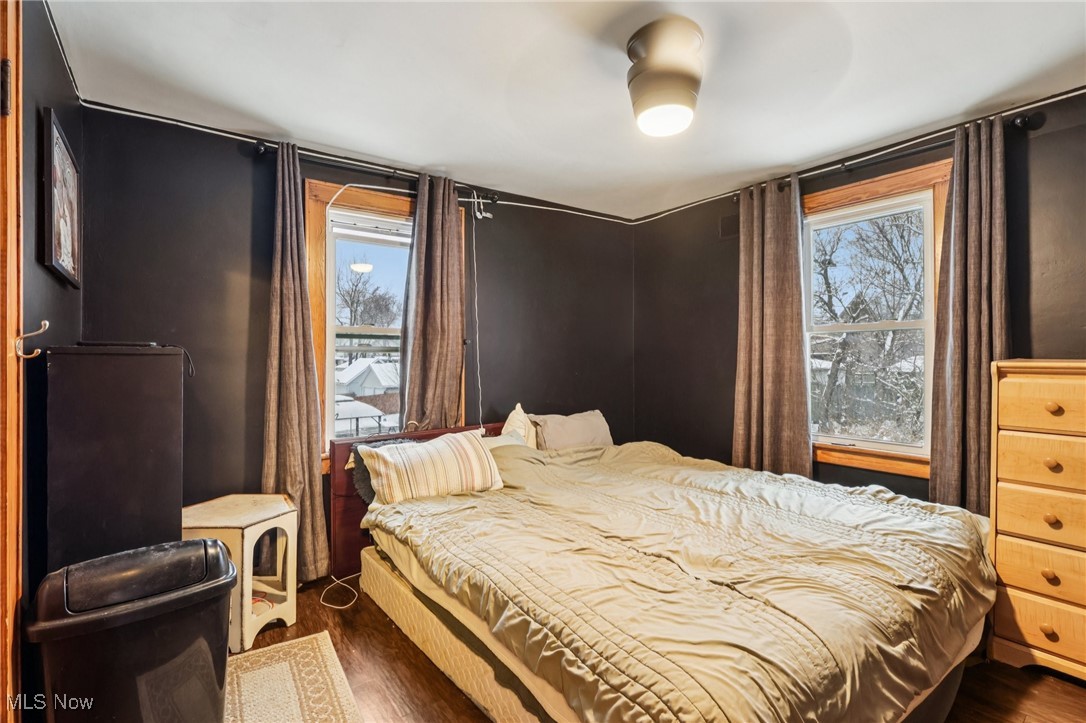 1281 Neptune Avenue Akron OH 44301