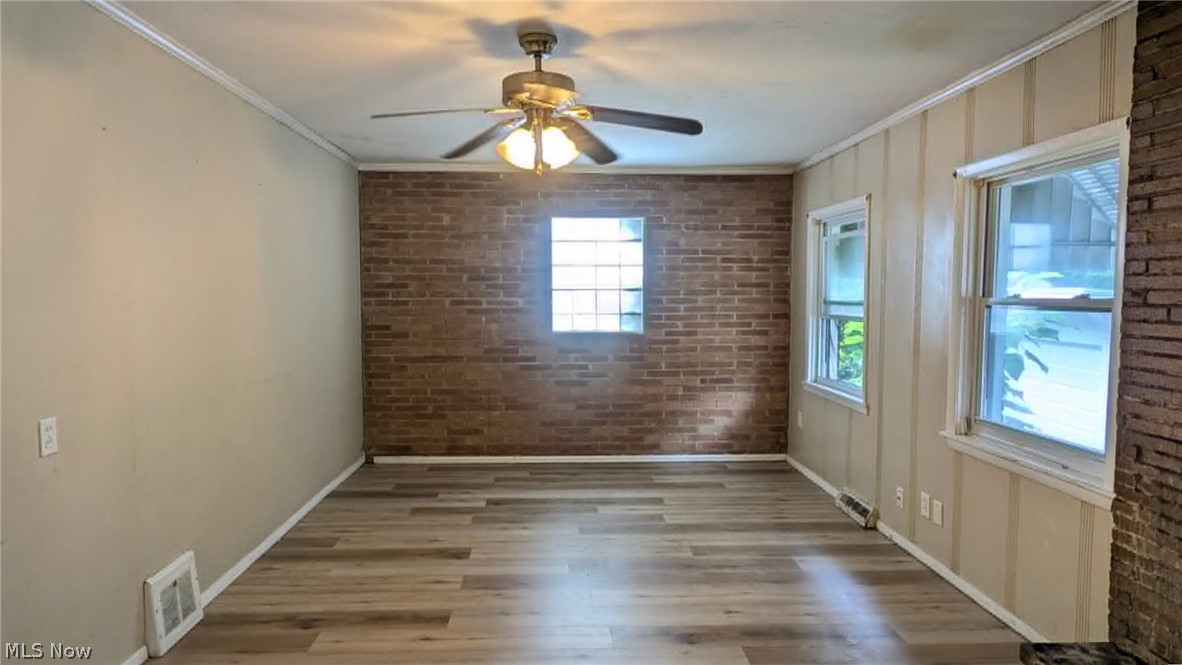 854 E 250 Street Euclid OH 44132
