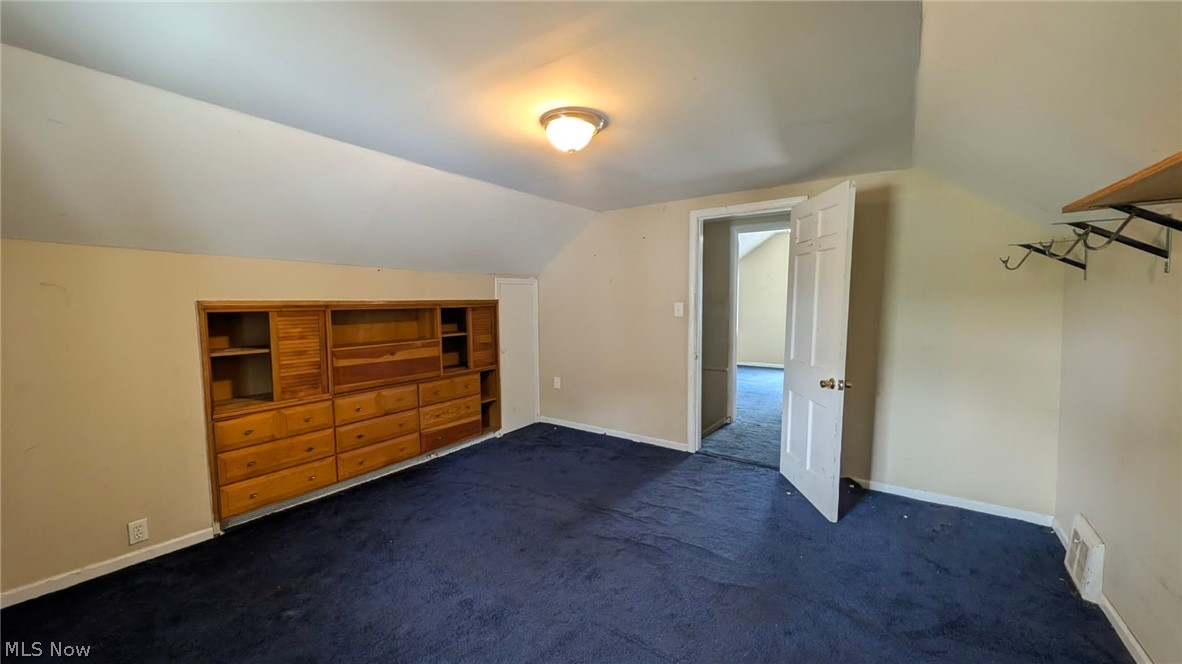 854 E 250 Street Euclid OH 44132