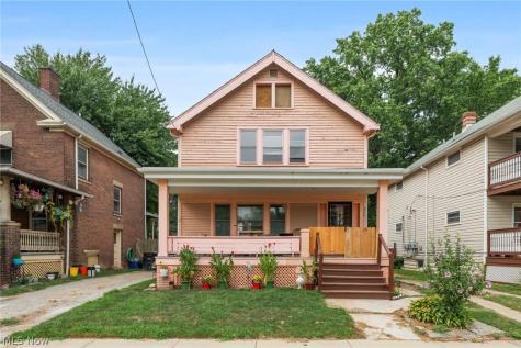 8006 Halle Avenue Cleveland OH 44102