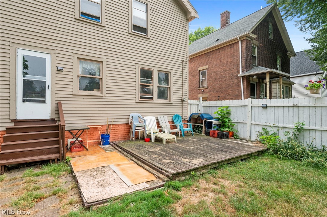 8006 Halle Avenue Cleveland OH 44102