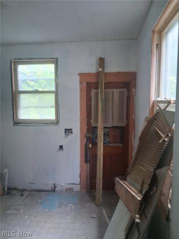 1775 Wickford Cleveland OH 44112