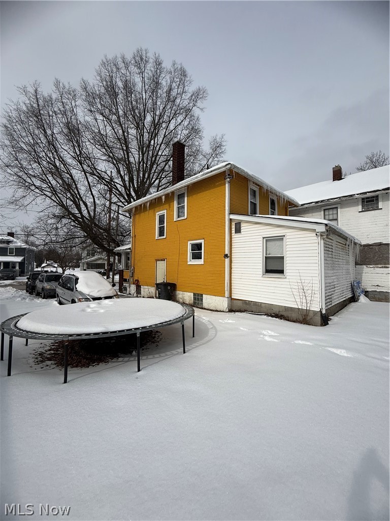 2046 N Park Avenue Warren OH 44483
