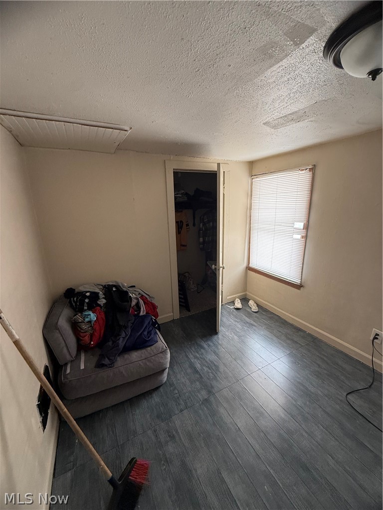 2046 N Park Avenue Warren OH 44483