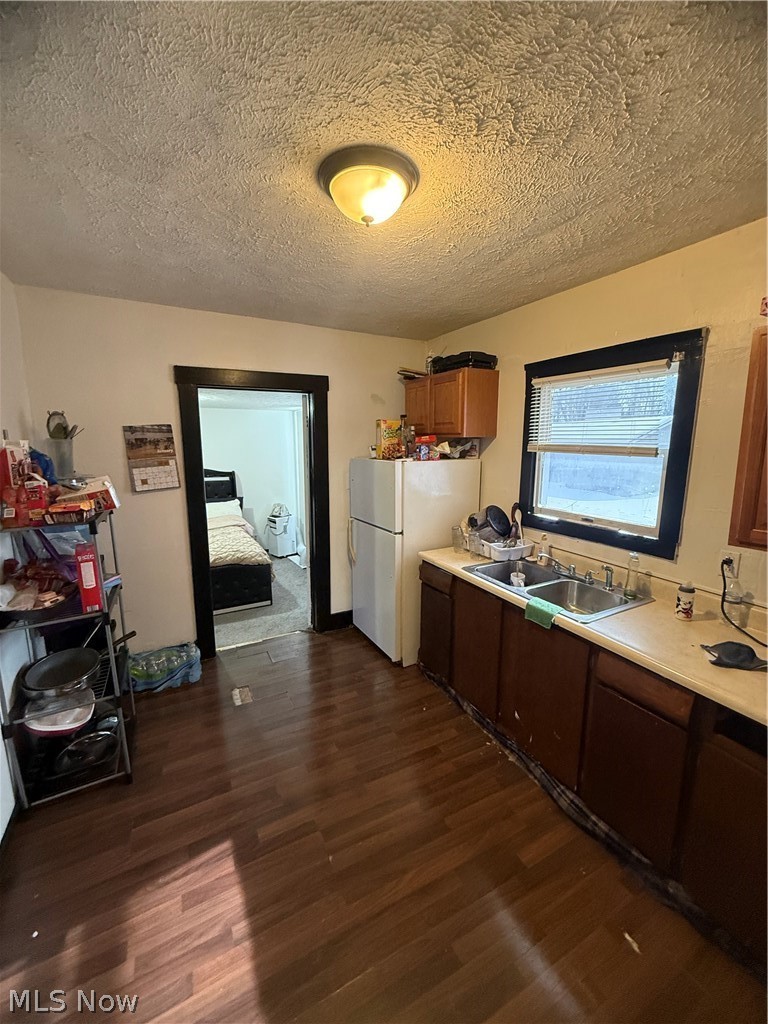2046 N Park Avenue Warren OH 44483