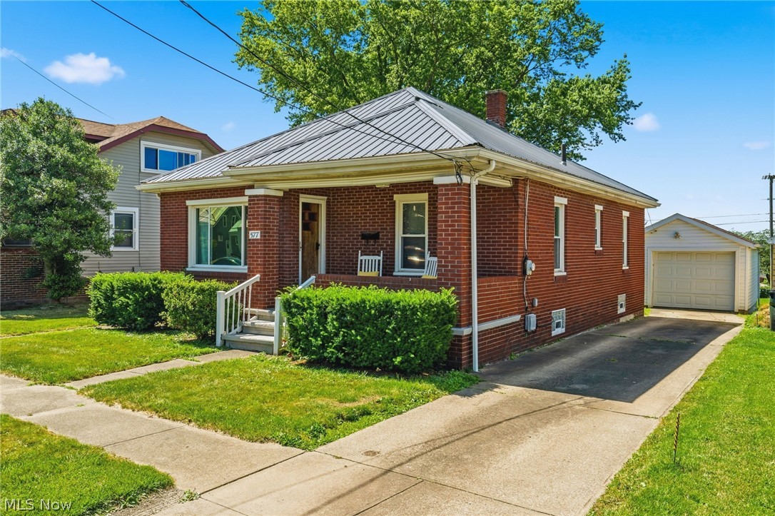577 5th Street Carrollton OH 44615