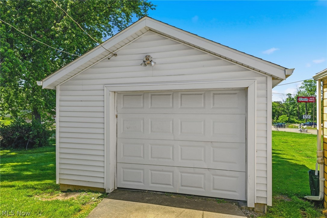 577 5th Street Carrollton OH 44615