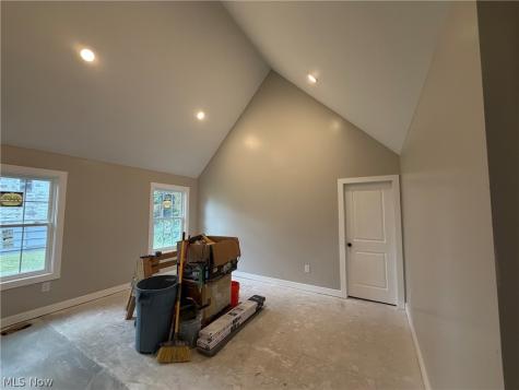 2912 W Erie Avenue Lorain OH 44053